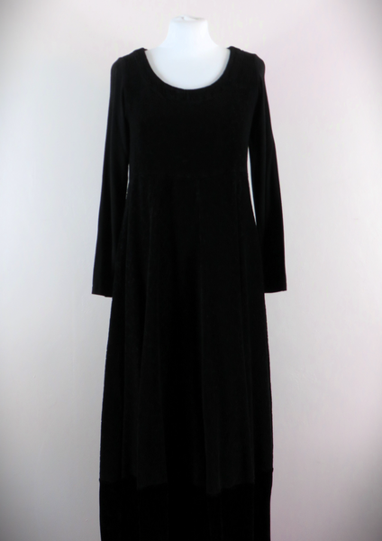 This Maxi Dress is made from a luxurious black tortoise shell chenille fabric, with a velvet trim. Perfect for any autumn winter occasion, from a wedding Mother of the Bride, Mother of the Groom, Wedding Guest to a party or everyday wear. This maxi dress will take you from day to night with effortless style and elegance.